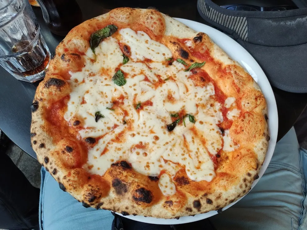 Pizza Margherita